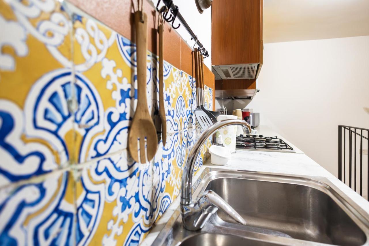 Ai Bottonai Casa 23 Apartment ปาแลร์โม ภายนอก รูปภาพ